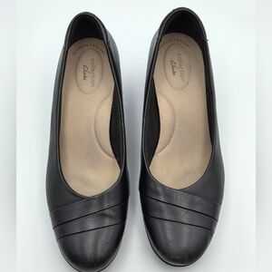 Clarks Ultimate Comfort Collection Emslie Mae Black Leather Pump Size 9.5 Career